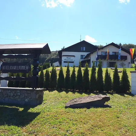 - Spessarttor & Bergwiesen -hier Auf Wunsch Mit Balkon 3* Lohr