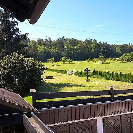 - Spessarttor & Bergwiesen -hier Auf Wunsch Mit Balkon