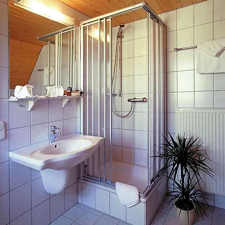 Hotel - Spessarttor & Bergwiesen -hier Auf Wunsch Mit Balkon Lohr